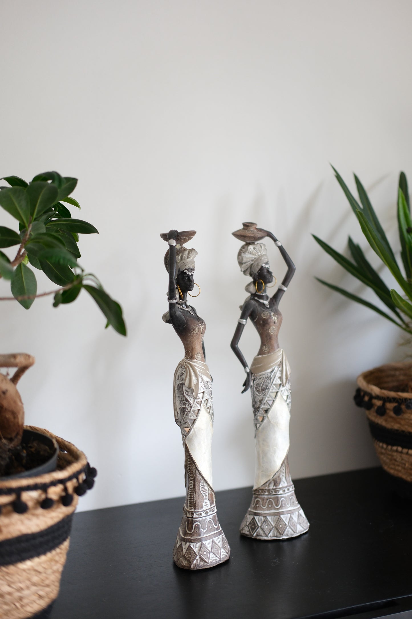 Decoratiebeeld Afrikaanse Vrouw – "Lady Nairobi"