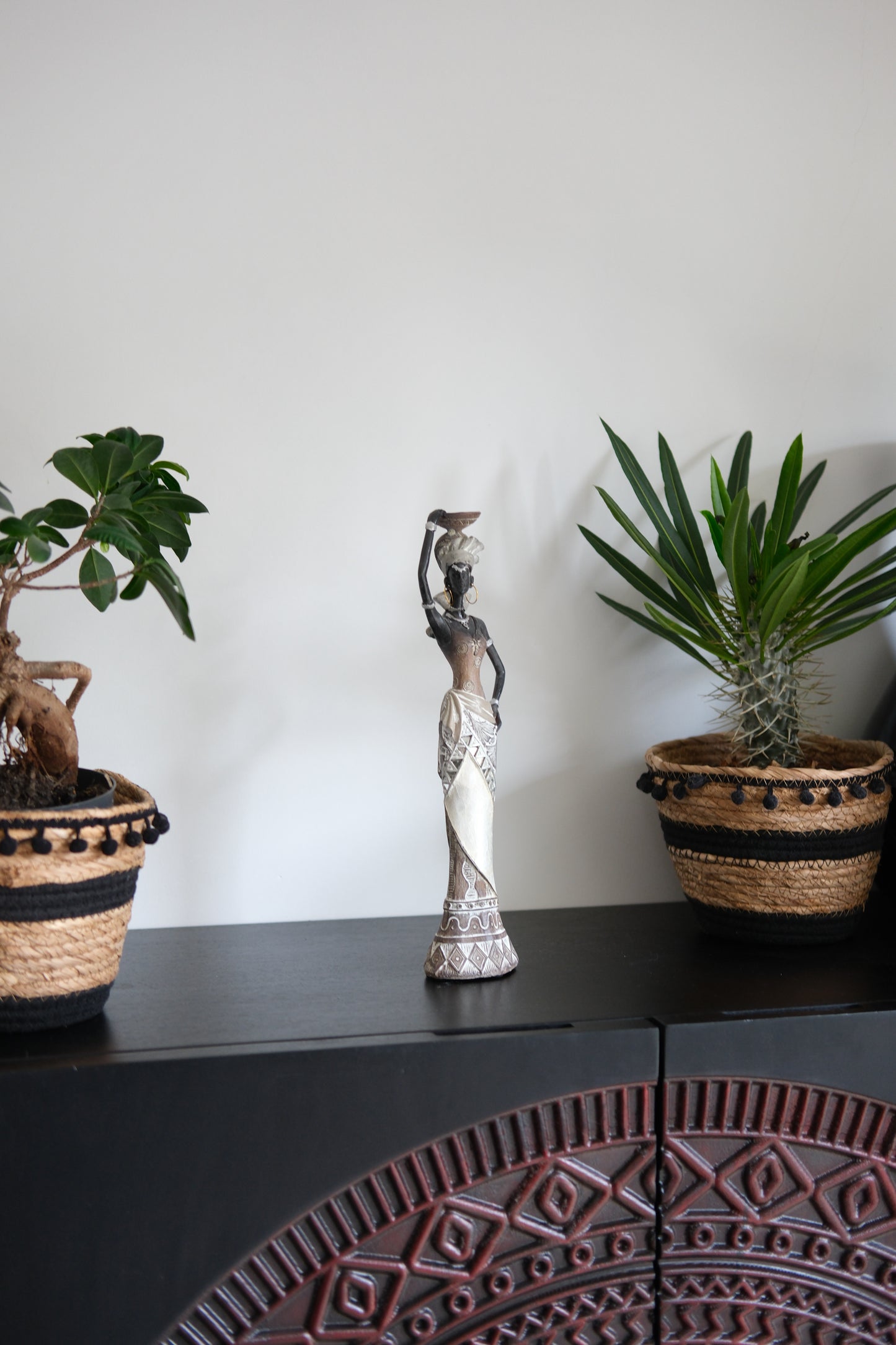 Decoratiebeeld Afrikaanse Vrouw – "Lady Nairobi"
