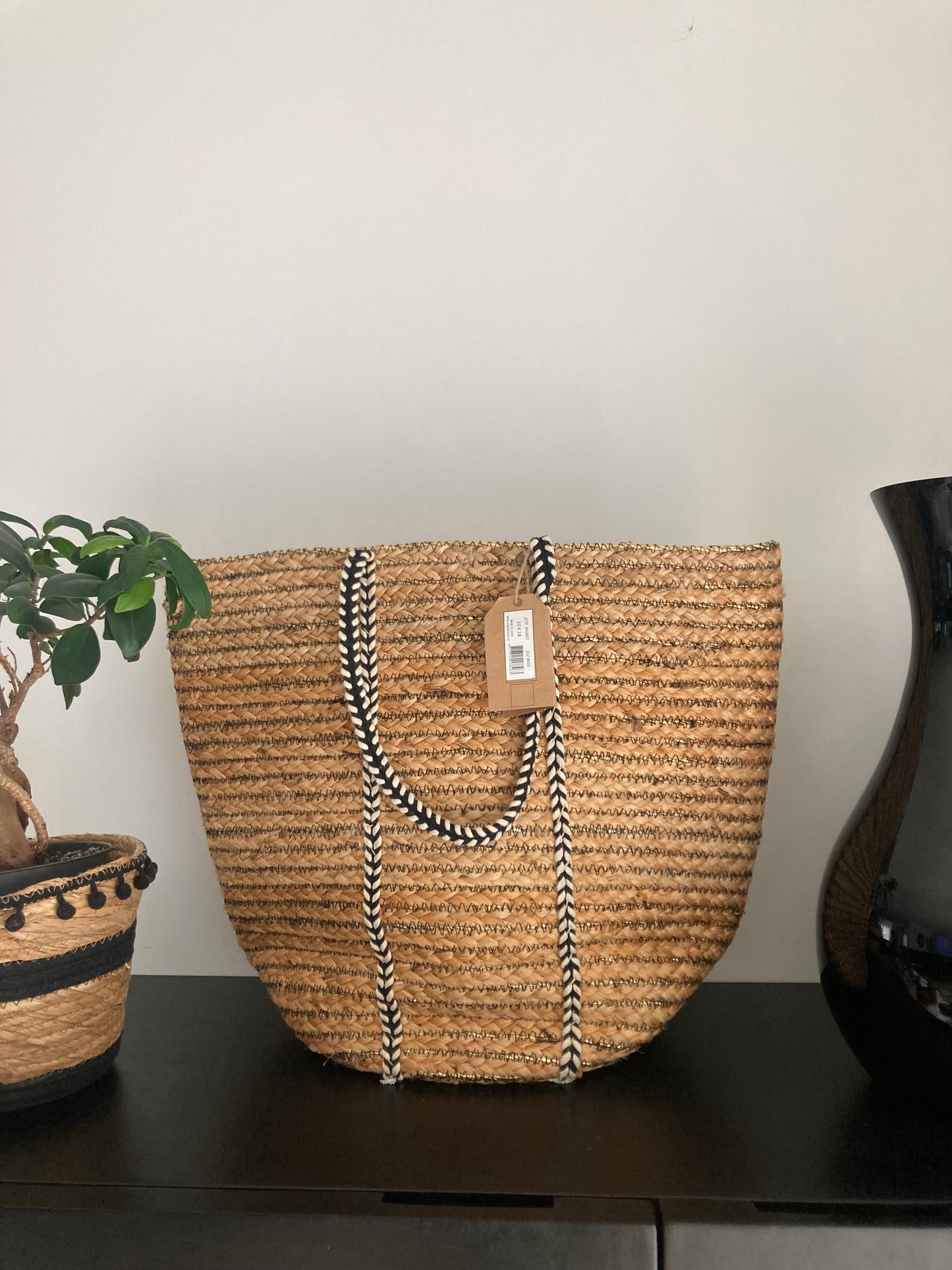 Schoudertas / Strandtas / Shopper, gevlochten van jute met gouden draad