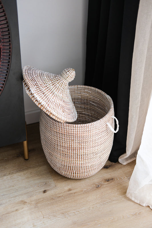 Witte Rieten Opbergmand met Deksel – Decoratieve Mand - Maat M – Handgemaakt