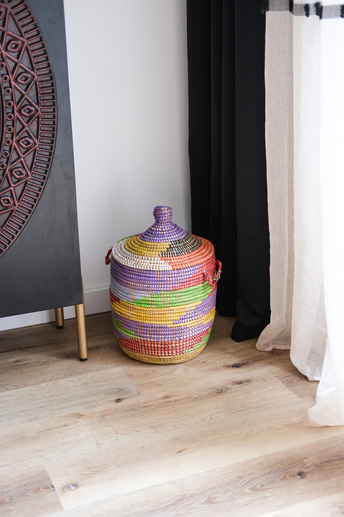 Hamper gekleurd opbergmand met deksel - Handgemaakt