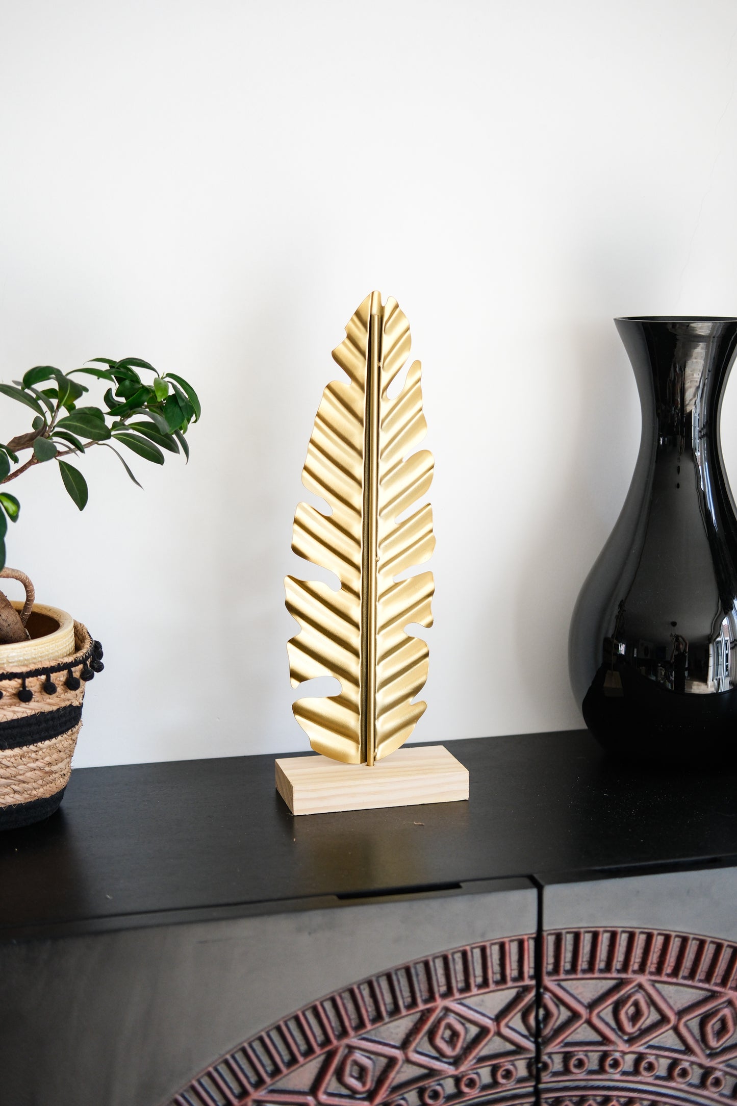 Decoratief Gouden Blad – Luxe Woondecoratie – 42 cm Hoog – Elegant Metaal Design