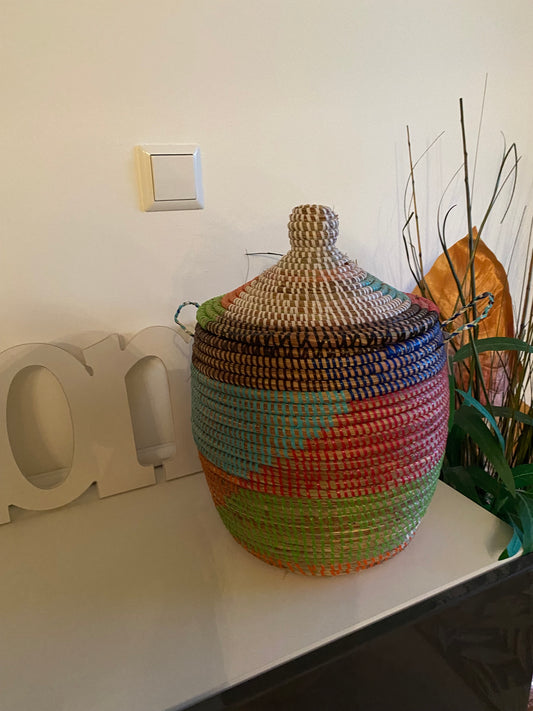 Hamper gekleurd opbergmand met deksel - Handgemaakt